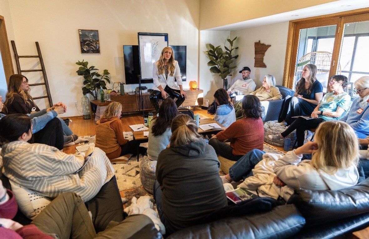 Dr. Mel Krug facilitating a live Vortex Mastermind immersion